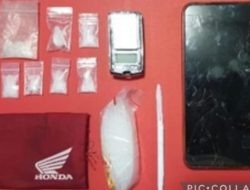 Polres Pelabuhan Tanjung Perak Tangkap Seorang Pengedar Dan Sita 7 Poket Sabu Siap Edar
