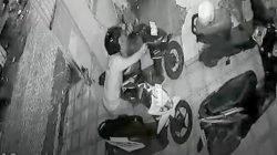 Kembali Beraksi di Surabaya, Bandit Curanmor Pelaku Gasak Beat Street Milik Umamah