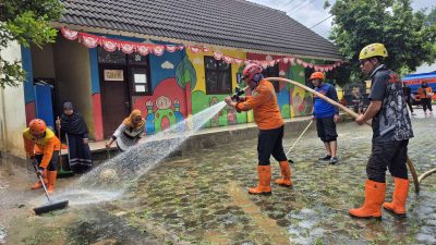 Respon Cepat BPBD Tuban Tangani Banjir, Pastikan Keselamatan Warga 7