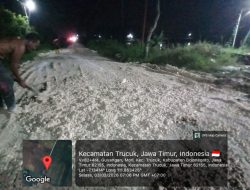 Tak Kunjung Diperbaiki, Warga Mori Perbaiki Jalan Guyangan – Trucuk