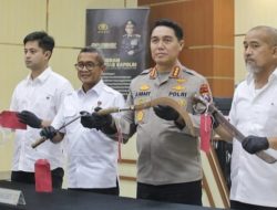 Polda Jatim Amankan Tiga Tersangka Kasus Pemerasan Disertai Pengancaman di Pasuruan