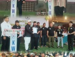 Pengukuhan Pengurus Komunitas Wartwan Indonesia (KWI) di Caffe Labara Surabaya Berlangsung Hikmat