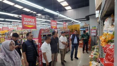 Sidak Pasar Modern, Polda Lampung Cek Harga dan Stok Pangan 9