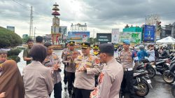 Biro Sdm Polda Lampung Berbagi Kebahagiaan, Bagikan Ratusan Takjil Pada Pengendara 4