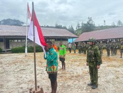 Momen Mengharukan, Tiga Eks OPM Cium Merah Putih dan Kembali ke NKRI
