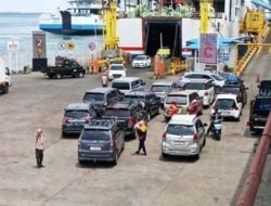 Puncak Arus mudik Posko Angkutan Lebaran 2026 H-2: Mencapai 165.385.orang atau Naik 12,8% dibandingkan realisasi periode yang sama 