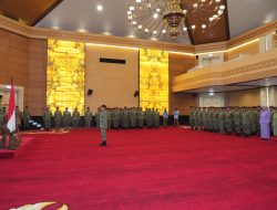 Irjen TNI Pimpin Upacara Laporan Korps Kenaikan Pangkat 54 Perwira Tinggi TNI