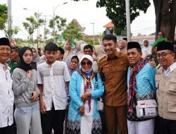 Bupati Tuban Berangkatkan 376 Jemaah Haji Kloter 26, Titip Doa untuk Daerah