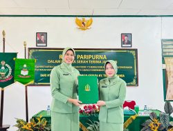 Rapat Paripurna Dalam Rangka Serah Terima Jabatan Ketua Persit KCK Cabang XXXV Kodim 1710/Mimika