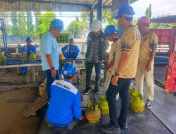 Polres Ngawi Cek SPBU dan SPBE Pastikan Stok BBM dan LPG Aman Pascalebaran