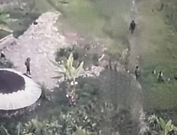 Anggota OPM Kodap III/Puncak Pimpinan Lekagak Talenggen Bakar Rumah Warga di Kampung Muara Distrik Pogoma, Tim Patroli Koops TNI Habema Amankan Lokasi