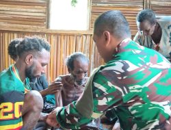 Tim Kesehatan Satgas TMMD Gerak Cepat Layani Warga Yang Sakit