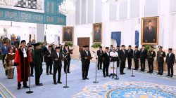 Panglima TNI Hadiri Pengucapan Sumpah Hakim Konstitusi, Pelantikan Anggota Ombudsman RI dan Pelantikan Duta Besar  RI