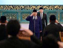 Panglima TNI Hadiri Pelantikan Menteri dan Pejabat Pemerintah Kabinet Merah Putih di Istana Negara