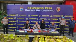 Polres Bojonegoro Amankan Tersangka Pengoplos LPG Subsidi 3 Kg dan Ratusan Tabung Gas 2