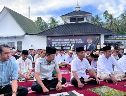 Lapas Kalianda Gelar Sholat Idul Adha dan Kurban 1 Sapi 6 Kambing, Tanamkan Nilai Kepedulian pada Warga Binaan