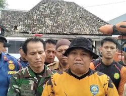 Hari Keempat Pencarian, Jenazah Bocah 6 Tahun Khenzi Gunawan Ditemukan di Tumpukan Sampah Jembatan Ambruk Sungai Way Pisang 3