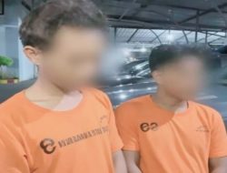 Apes..! Dua Jambret Hp Ditangkap Polisi, Usai Diteriaki Korban Dijalan Undaan Surabaya