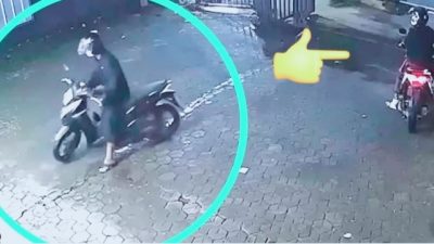 Terekam CCTV, Aksi Dua Pria Berpakaian Hitam di Jalan Diponegoro Surabaya, Honda Beat Hitam Dicuri 6