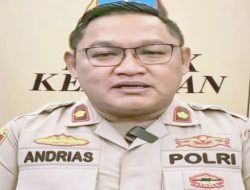 Kapolsek Kenjeran Paparkan Kasus Maling HP Kalilom Lor Surabaya: Dua Pelaku Dengan Modus Menagih Hutang ke Korban