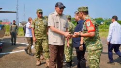 Wapang TNI Bersama Menhan RI Tinjau Lokasi Industri Strategis dan Yonif TP 938/Pancasona di Jawa Barat
