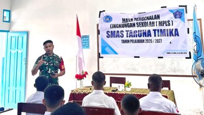 Babinsa Koramil Timika Beri Pembekalan kepada Siswa-Siswi Baru SMA Taruna Timika 5