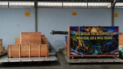 Perluas Akses Air Bersih dan Listrik di Papua, TNI AD Kirim Dukungan Program Manunggal Air dan Papua Terang 7
