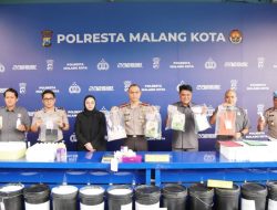 Polresta Malang Kota Amankan Dua Kurir Jaringan Aceh Sita 3,2 Kg Sabu dan 2.480 Butir Ekstasi