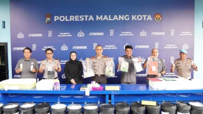 Polresta Malang Kota Amankan Dua Kurir Jaringan Aceh Sita 3,2 Kg Sabu dan 2.480 Butir Ekstasi 7
