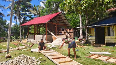 Tak Kenal Lelah! Prajurit TMMD Ke-129 Kodim 1807/Sorong Selatan Kebut Pembangunan Rumah Warga Demi Wujudkan Hunian Layak 7