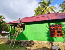 Wujud Nyata Kepedulian TNI AD, Satgas TMMD Ke-129 Kodim 1807/Sorong Selatan Percepat Rehab RTLH Milik Ibu Diana