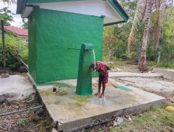 Air Bersih Mengalir, Senyum Anak-Anak Kampung Sesor Mengembang: Bukti Nyata TMMD Ke-129 Hadirkan Manfaat