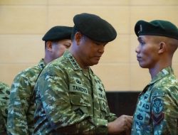 Panglima TNI Beri Penghargaan Istimewa Atas Aksi Heroik Dua Prajurit TNI di Masjid Baiturrahman