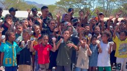 Prajurit  Korem 161/Wira Sakti  Hadirkan Keceriaan bagi Anak-Anak Terdampak Gempa NTT