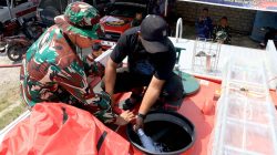 Perkuat Kesiapsiagaan Dalam Menangani Karhutla, Personel Lanud Sjamsudin Noor Asah Kemampuan Operasikan Kendaraan Pemadam Kebakaran