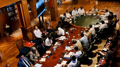 Prabowo Kumpulkan Para Menteri di Hambalang, Bahas Upaya Hadirkan Hunian dan Lingkungan Layak 8