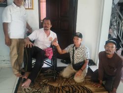 Dua Tahun Menderita Stroke, Warga Babakanmulya Kembali Dapat Bantuan Kursi Roda dari DPC Gerindra Kuningan