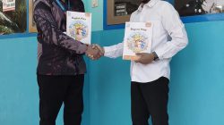 MR.TUMO menyiapkan Kelas Internasional   Bersama MIM 13 Duyungan Sukosewu Bojonegoro 