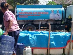 Sumur Kering Sebulan, Warga Gamongan Bojonegoro Bertahan Hidup dari Air Bantuan BPBD