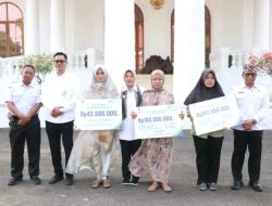 Bukti Nyata Negara Hadir! Pemkab Bojonegoro Cover BPJS Ketenagakerjaan Pekerja Rentan, Ahli Waris Satlinmas Desa Pacul Terima Manfaat