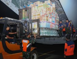 Hari Ketujuh Belas Penanganan Gempa NTT, TNI Salurkan 1.032,921 Ton Bantuan