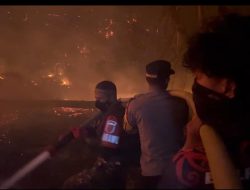 Respons Cepat Karhutla Dekat IKN, TNI Gerakkan Helikopter Caracal untuk Water Bombing