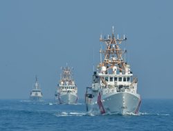Photex Navy Force SGS 26, TNI AL dan Unsur Maritim Amerika Serikat Tampilkan Formasi Laut