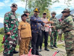 Kodim 1714/Puncak Jaya Gelar Doa Bersama dan Peletakan Batu Pertama Pembangunan Jembatan di Kampung Kulonggame