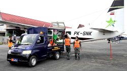 Tiga Ton NaCl Disemai dari Udara, Lanud Sjamsudin Noor Dukung OMC Tekan Karhutla Kalimantan Selatan