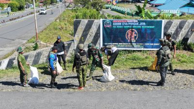 HUT TNI Ke-81 Tahun 2026, Kodim 1714/Puncak Jaya : TNI Peduli Sampah Bersama Masyarakat 8