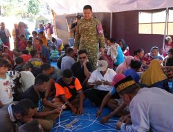 Puspsi TNI Bersama Kodim 1612/Manggarai dan Yonif TP 834/WM Berikan Trauma Healing kepada Penyintas Gempa