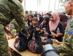 TNI Bagikan 22.000 Porsi Makanan Gratis Untuk Masyarakat pada TNI Fair 2026 Di Monas