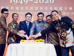 Kasum TNI Bersama Menko Polkam Hadiri Perayaan Hari Nasional ke-77 RRC