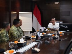 Pesan Ketua Dewan Ekonomi Nasional : Berikan Keteladanan dan Loyalitas